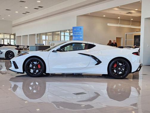 2020 Chevrolet Corvette Stingray w/3LT