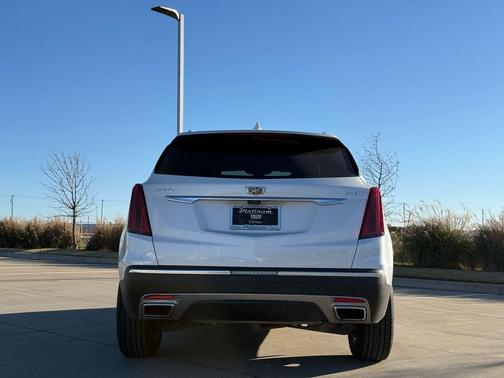 2020 Cadillac XT5 Premium Luxury