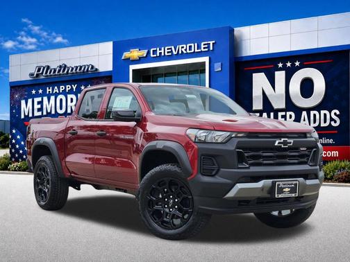 Radiant Red Tintcoat 2026 Chevrolet Colorado Trail Boss