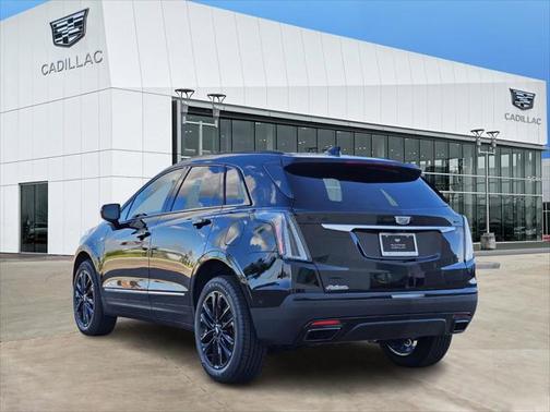 2025 Cadillac XT5 Sport