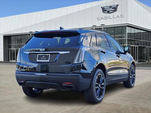 2025 Cadillac XT5 Sport