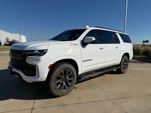 2023 Chevrolet Suburban Z71