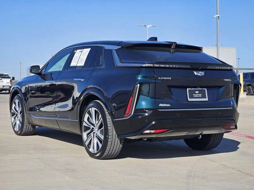 2024 Cadillac LYRIQ Luxury