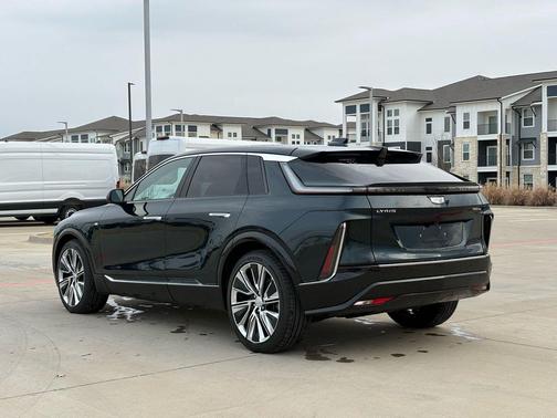 2024 Cadillac LYRIQ Luxury