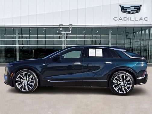 2024 Cadillac LYRIQ Luxury