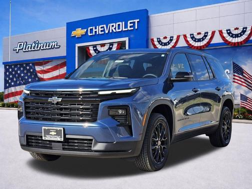 Lakeshore Blue Metallic 2026 Chevrolet Traverse LT