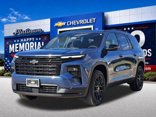 Lakeshore Blue Metallic 2026 Chevrolet Traverse LT