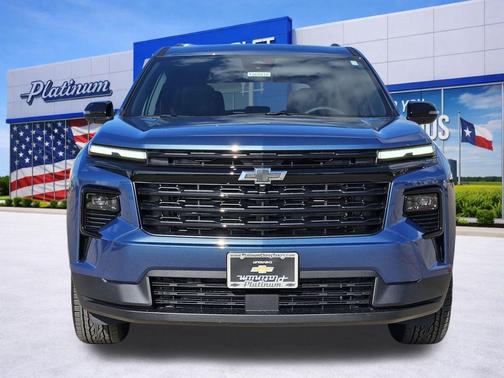 Lakeshore Blue Metallic 2026 Chevrolet Traverse LT