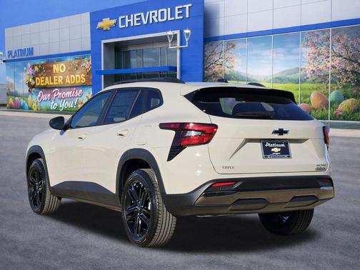 White Sands 2026 Chevrolet Trax FWD ACTIV