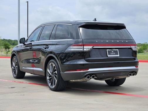 INFINITE BLACK MET CC 2024 Lincoln Aviator Reserve