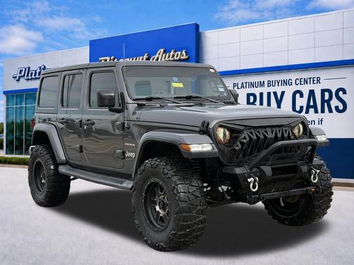 Granite Crystal Metallic Clearcoat 2018 Jeep Wrangler Unlimited Sahara