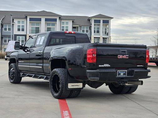 2018 GMC Sierra 3500 Denali