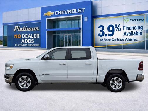 Bright White Clearcoat 2024 RAM 1500 Laramie