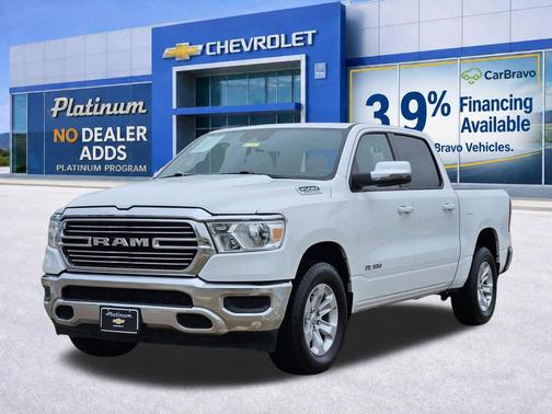 Bright White Clearcoat 2024 RAM 1500 Laramie
