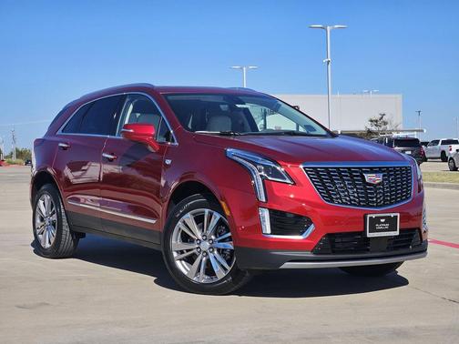 2026 Cadillac XT5 Premium Luxury