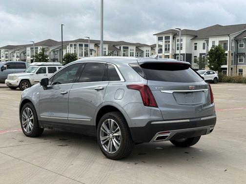 Argent Silver Metallic 2025 Cadillac XT5 Premium Luxury