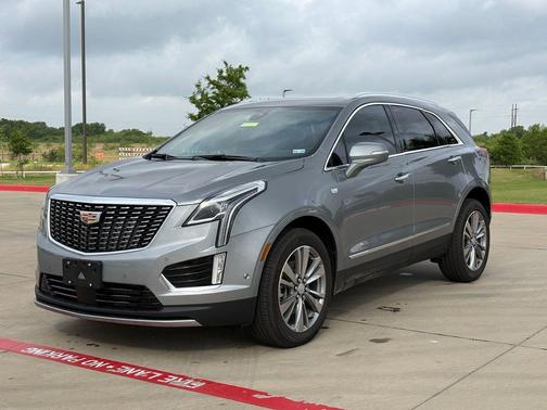 Argent Silver Metallic 2025 Cadillac XT5 Premium Luxury