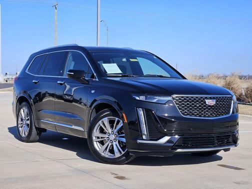 2025 Cadillac XT6 Premium Luxury FWD