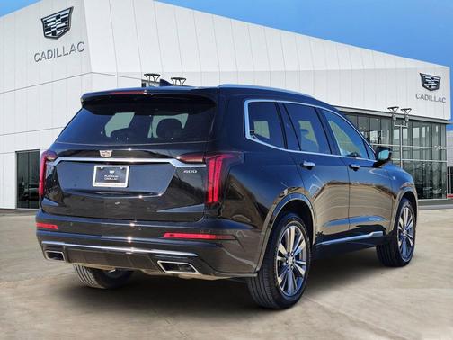 2025 Cadillac XT6 Premium Luxury FWD
