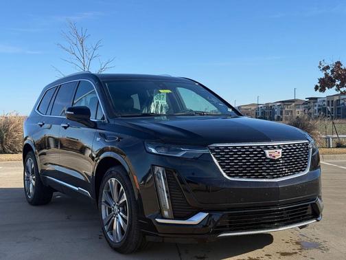 2025 Cadillac XT6 Premium Luxury FWD