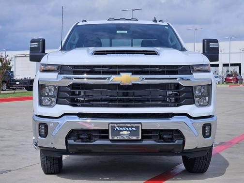 2026 Chevrolet Silverado 3500 LT