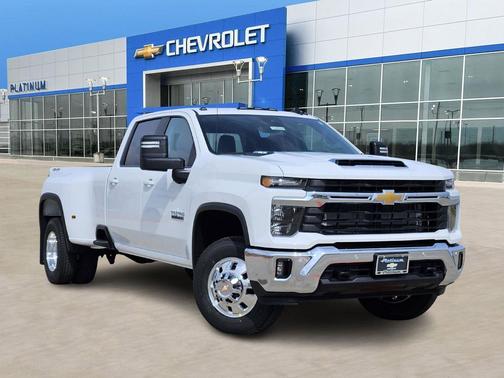 2026 Chevrolet Silverado 3500 LT
