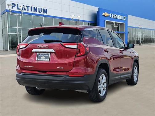2024 GMC Terrain SLE