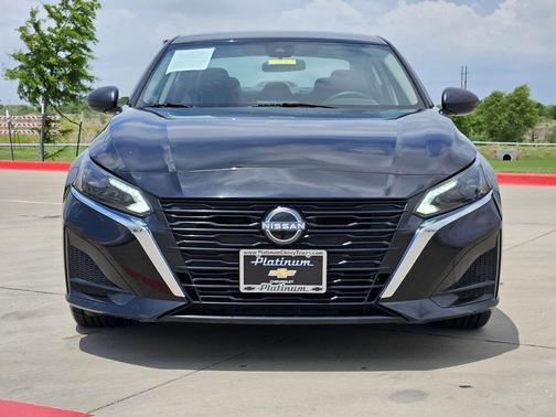 Super Black 2024 Nissan Altima 2.5 SV