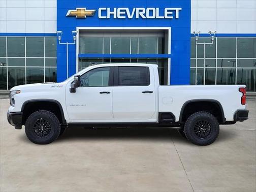 2025 Chevrolet Silverado 2500 4WD Crew Cab Standard Bed ZR2