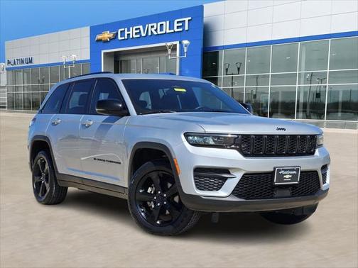 2022 Jeep Grand Cherokee Altitude