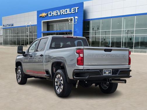 2026 Chevrolet Silverado 2500 Custom