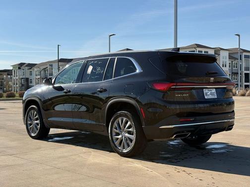 2025 Buick Enclave Preferred FWD
