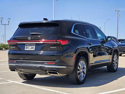 2025 Buick Enclave Preferred FWD