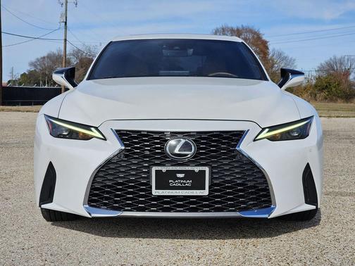 2022 Lexus IS 300 Base