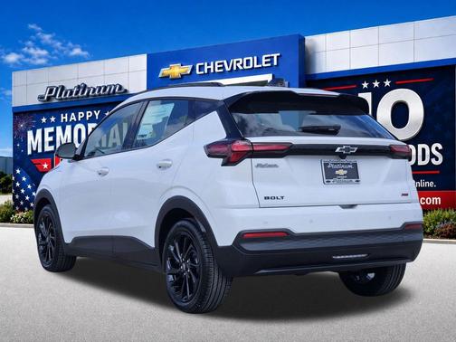 Summit White 2027 Chevrolet Bolt RS