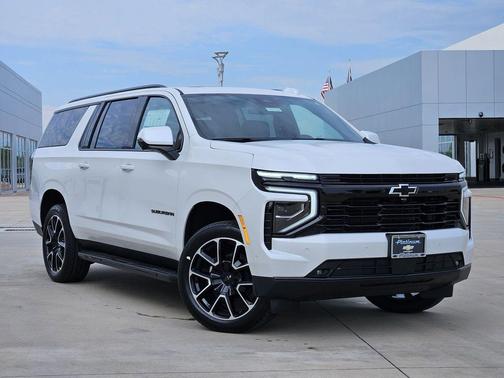 2025 Chevrolet Suburban RST