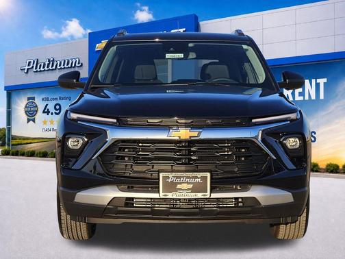 Mosaic Black Metallic 2026 Chevrolet Trailblazer LT