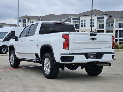 2025 Chevrolet Silverado 2500 High Country