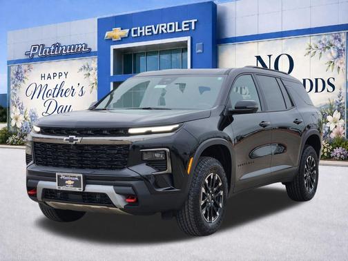 Mosaic Black Metallic 2026 Chevrolet Traverse AWD Z71