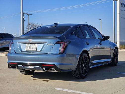 2023 Cadillac CT5 Sport