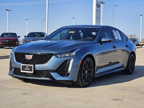 2023 Cadillac CT5 Sport