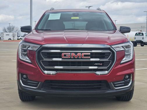2023 GMC Terrain AWD AT4