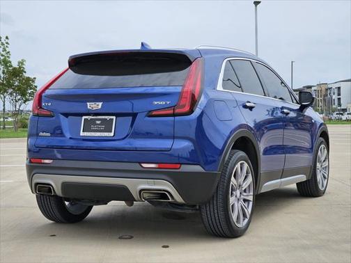 2021 Cadillac XT4 Premium Luxury
