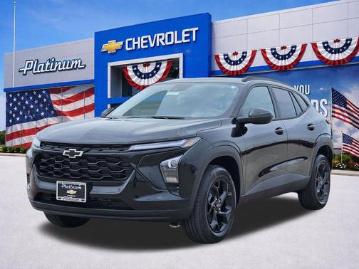 Mosaic Black Metallic 2026 Chevrolet Trax LT