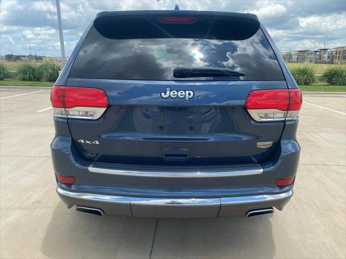 2019 Jeep Grand Cherokee Summit