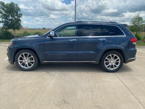 2019 Jeep Grand Cherokee Summit