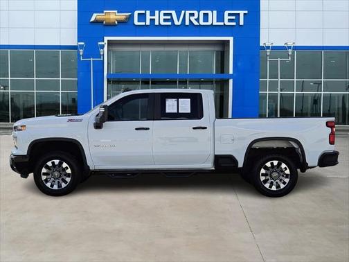 2024 Chevrolet Silverado 2500 Custom