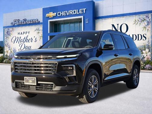 Mosaic Black Metallic 2026 Chevrolet Traverse LT