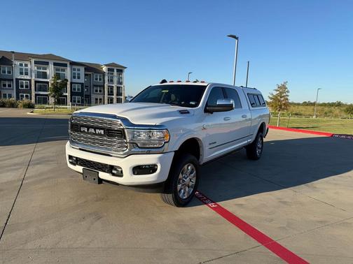 2022 RAM 2500 Limited Mega Cab 4x4 6'4' Box