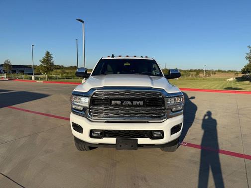 2022 RAM 2500 Limited Mega Cab 4x4 6'4' Box